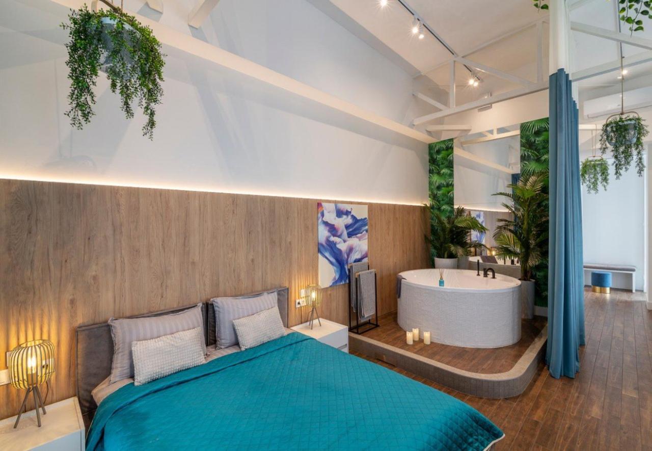 Stylish 1 Bedroom Studio Near Most City Ντνιπροπετρόφσκ Εξωτερικό φωτογραφία