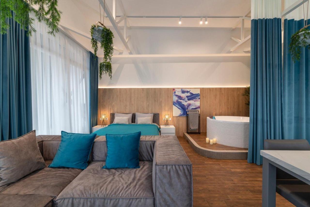 Stylish 1 Bedroom Studio Near Most City Ντνιπροπετρόφσκ Εξωτερικό φωτογραφία