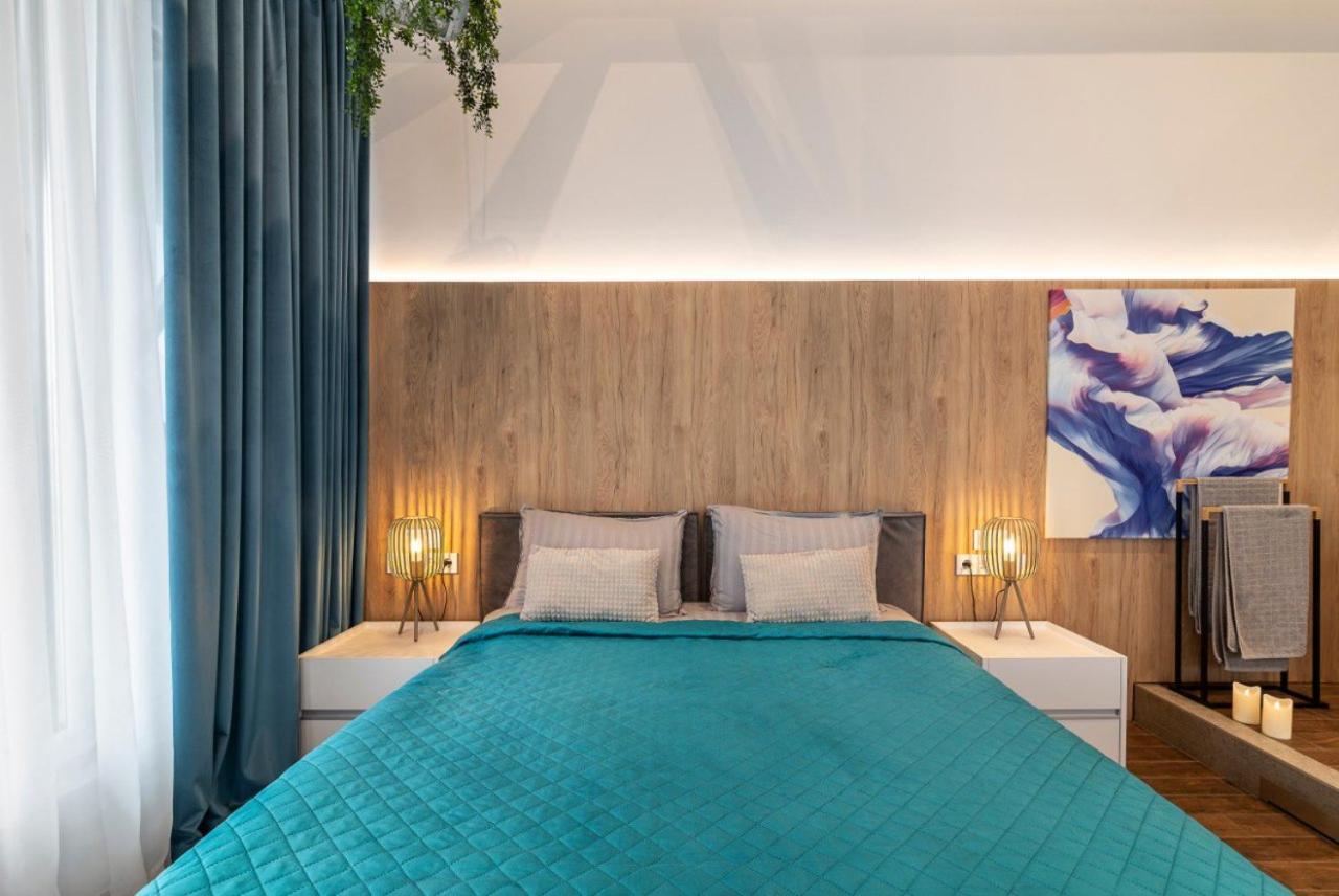 Stylish 1 Bedroom Studio Near Most City Ντνιπροπετρόφσκ Εξωτερικό φωτογραφία